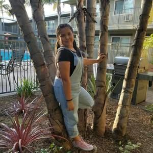 Meet your Posher, Brianna